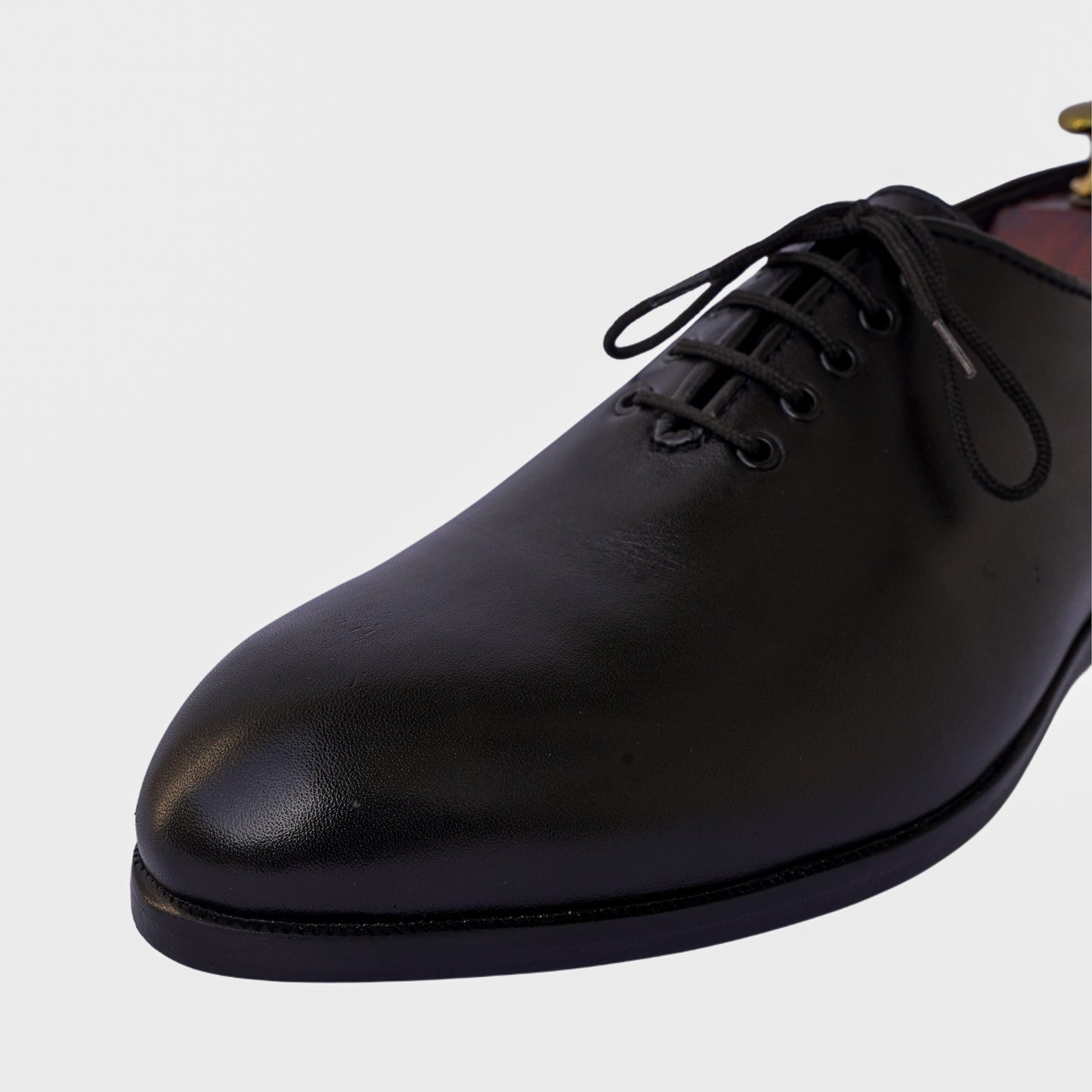 Valle - Black Wholecut oxford